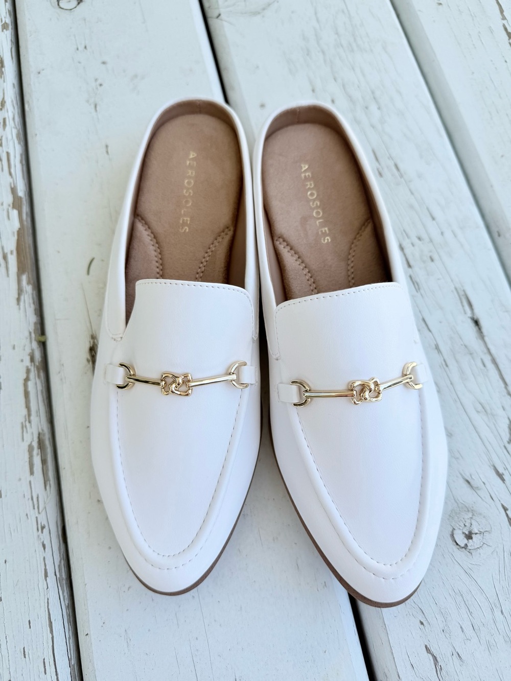 Aerosoles White Faux Leather Metallic Gold Tone Bit Toe Slide Mule Loafers New